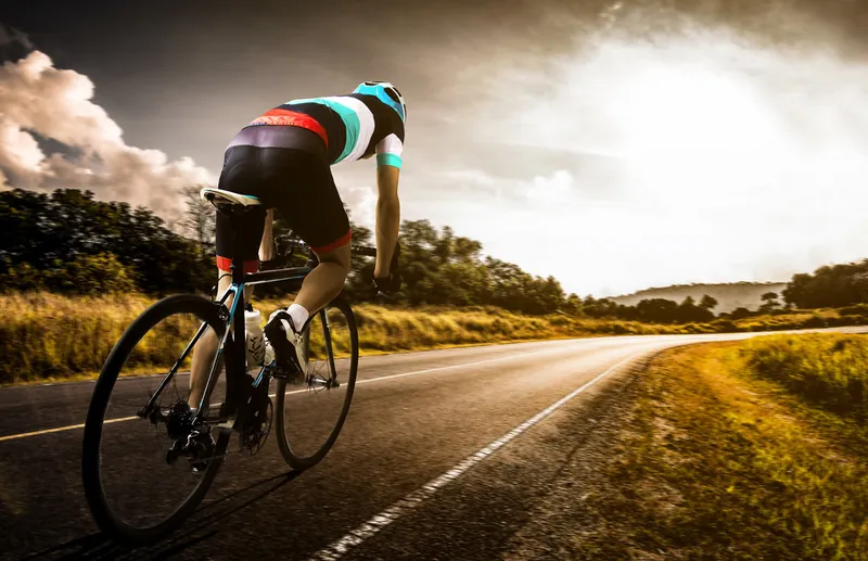 Sportif cycliste — ostéopathie du sport